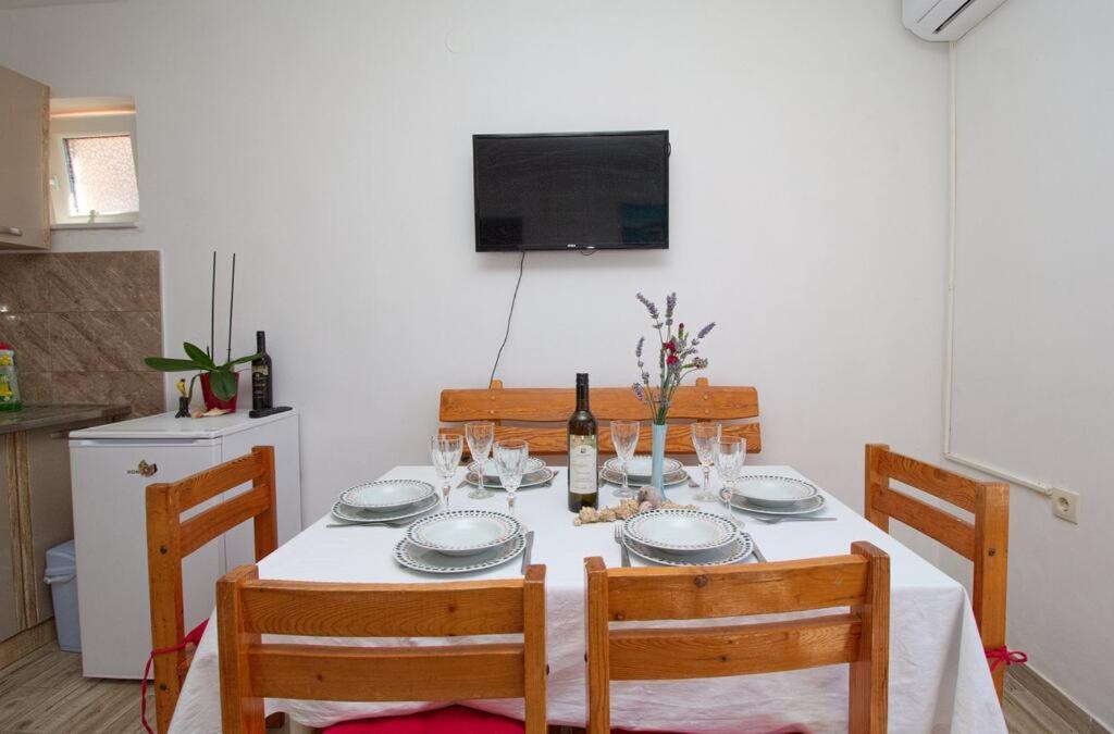 Apartment Zrno มาคาร์สกา ภายนอก รูปภาพ